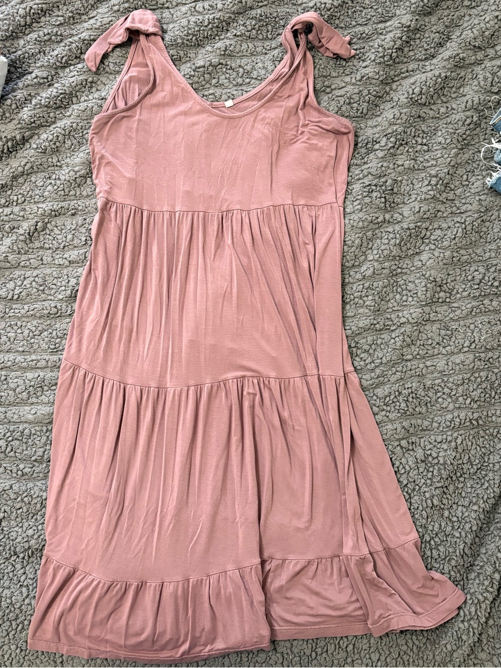 UNBRANDED | Tie-Shoulder Tiered Dress